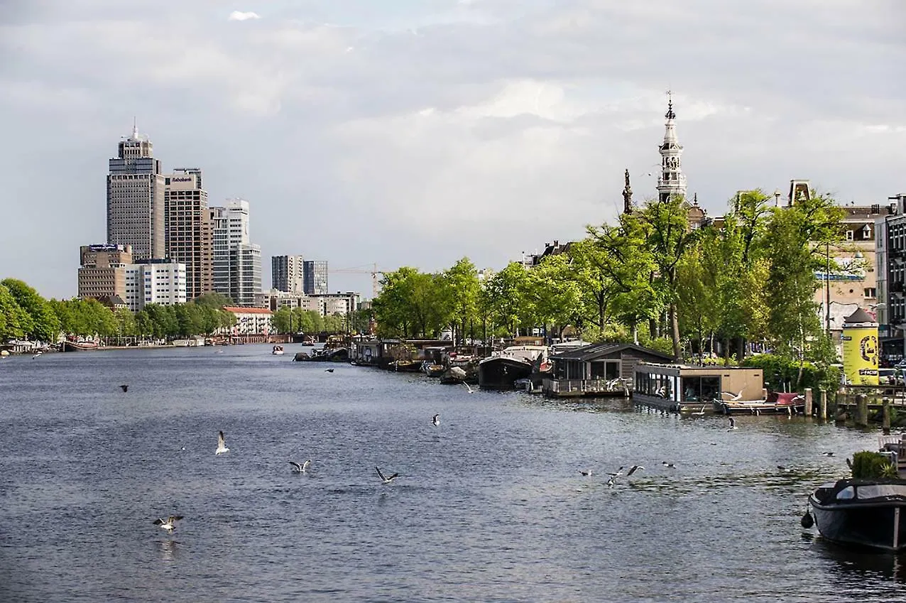 Houseboat Amsterdam - Room With A View