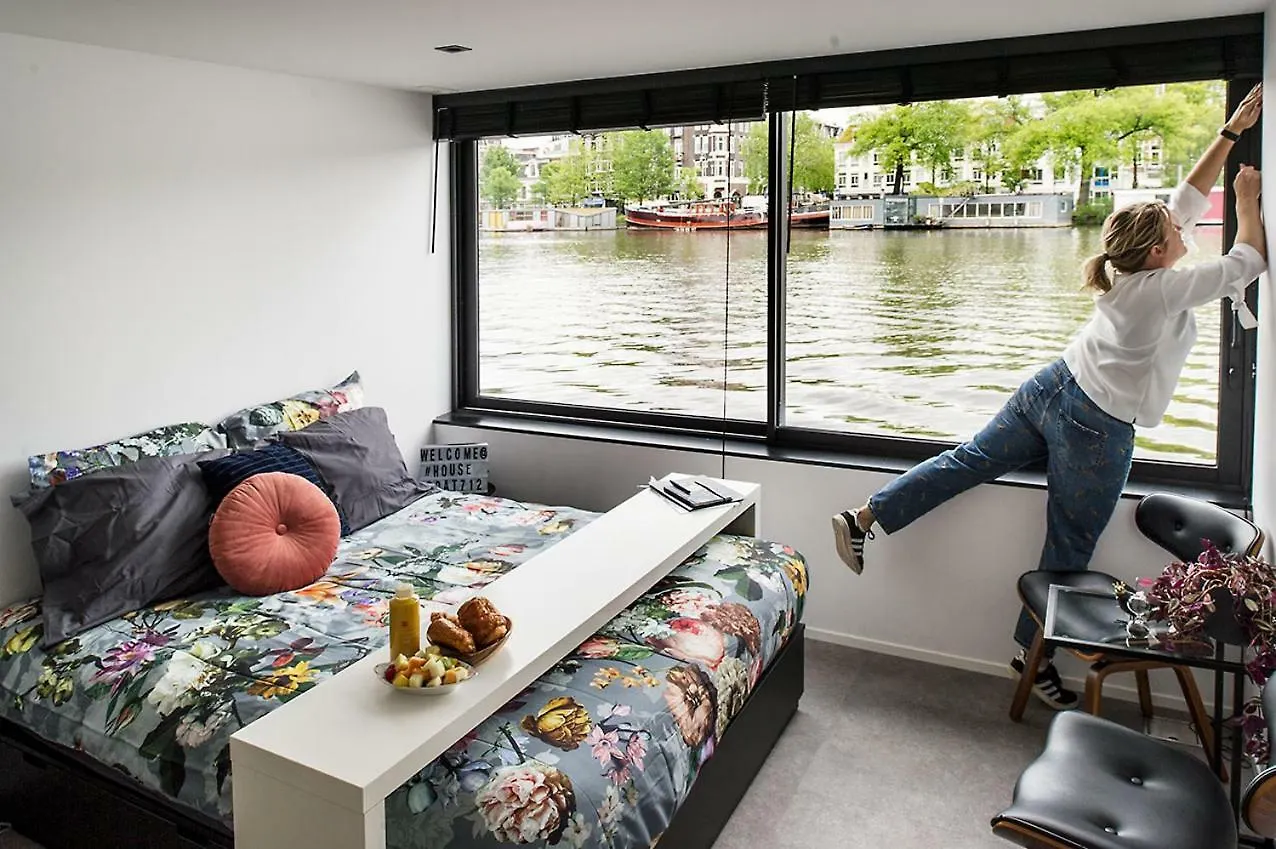 Houseboat Amsterdam - Room With A View Holland